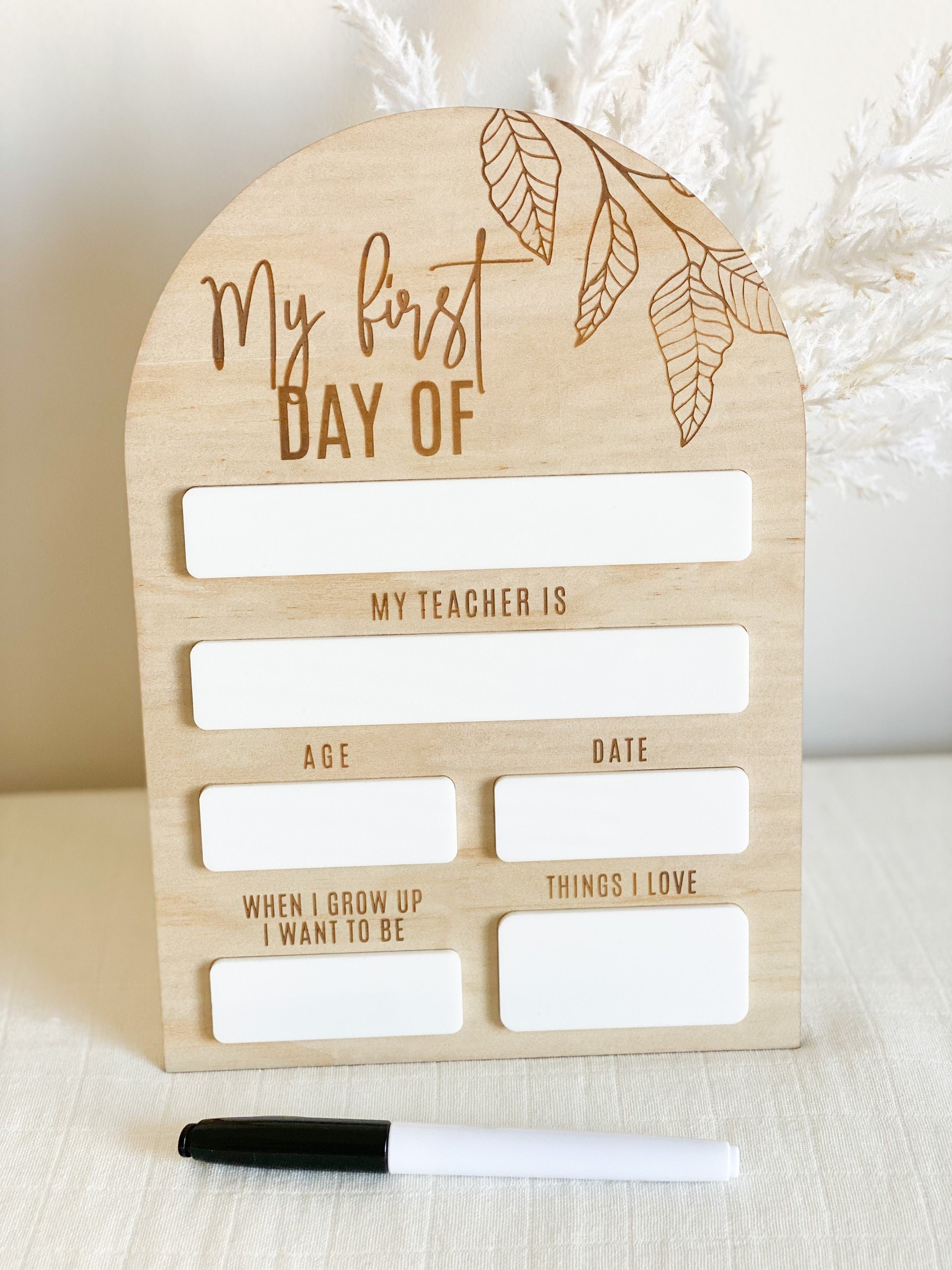 My First Day of School Board – Floral Leaf