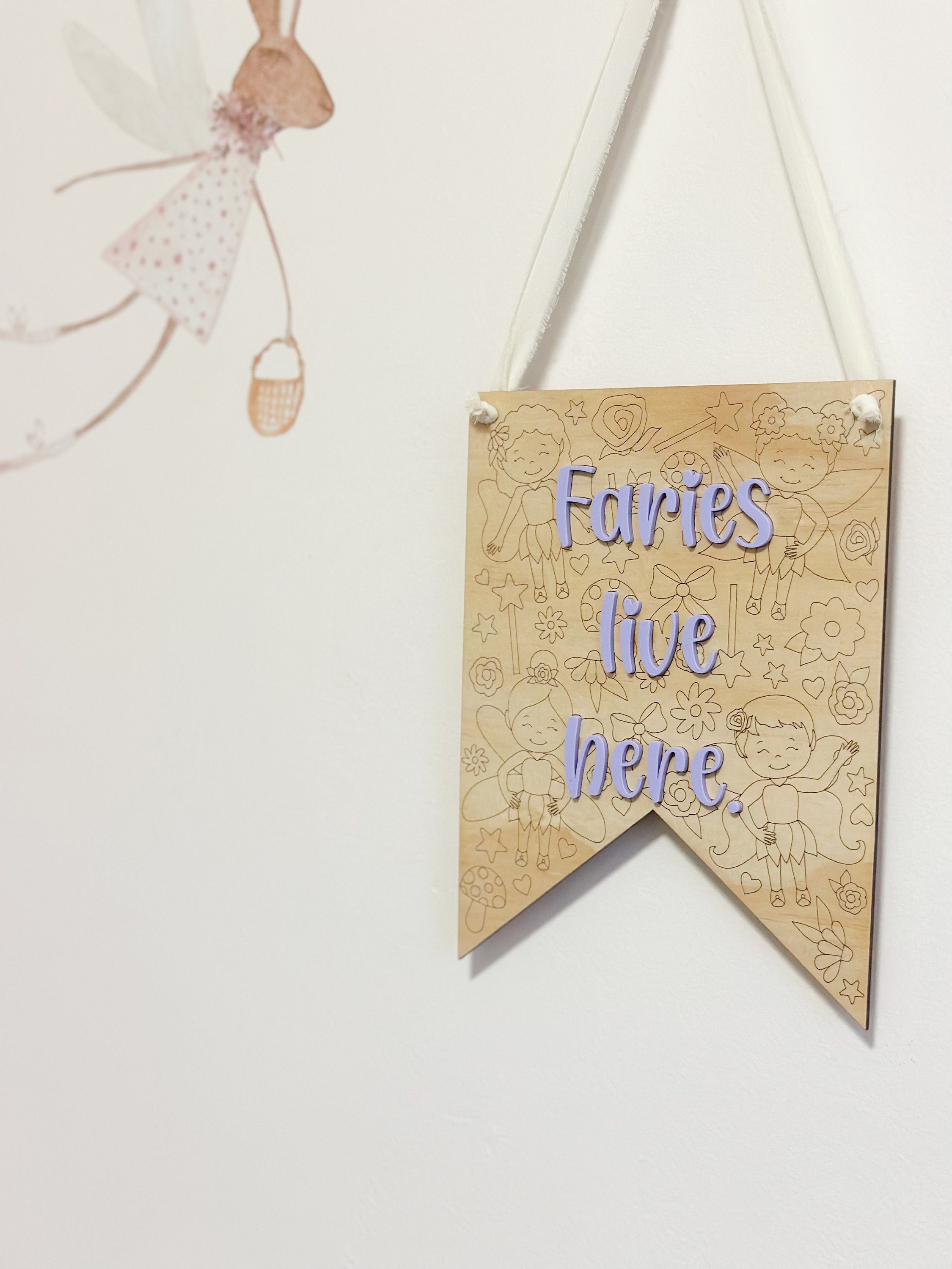“Fairies Live Here” Room Décor Sign