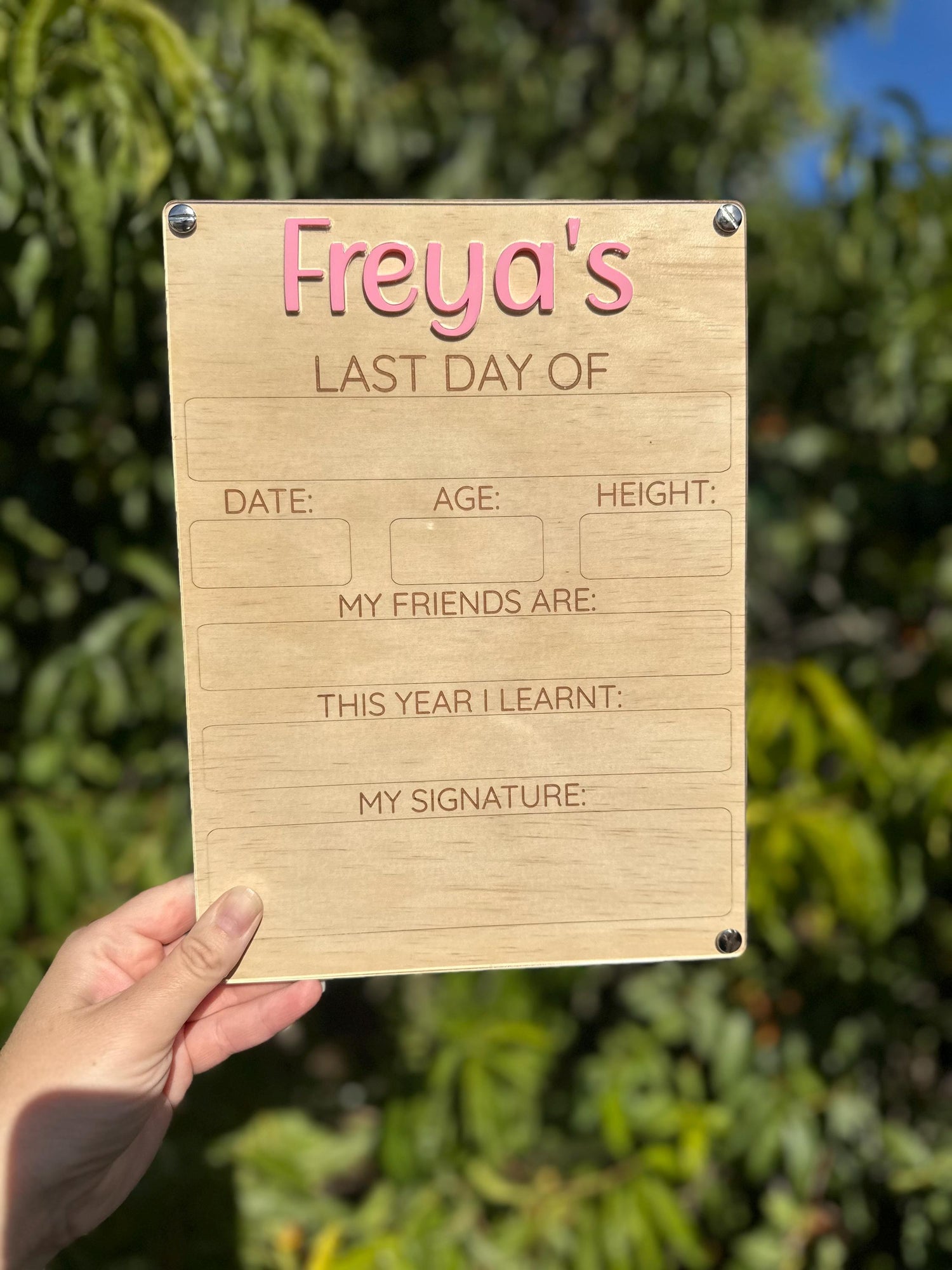 Signature Range Double-Sided Back to School Board