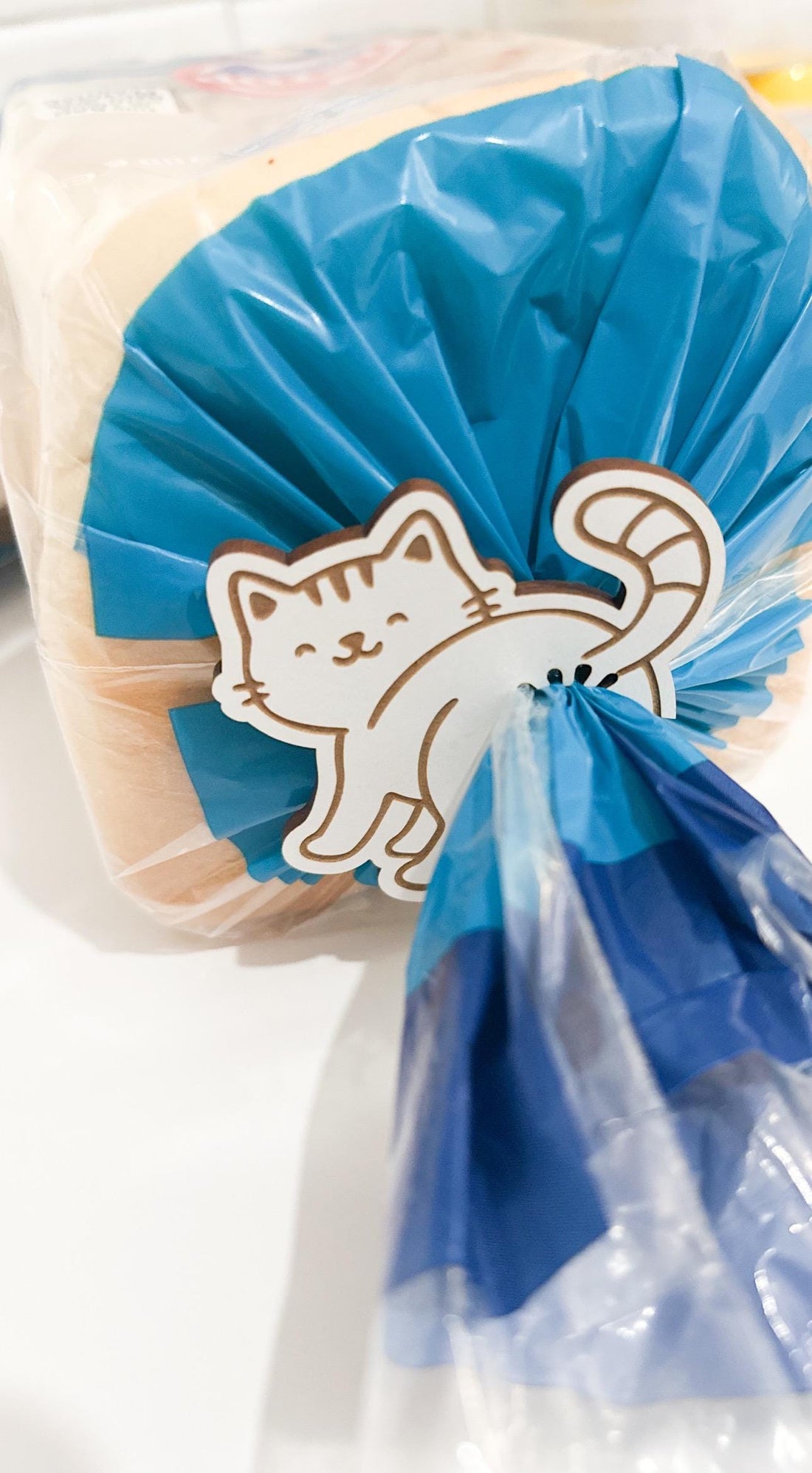 Funny Cat &amp; Dog Butt Bread Bag Ties